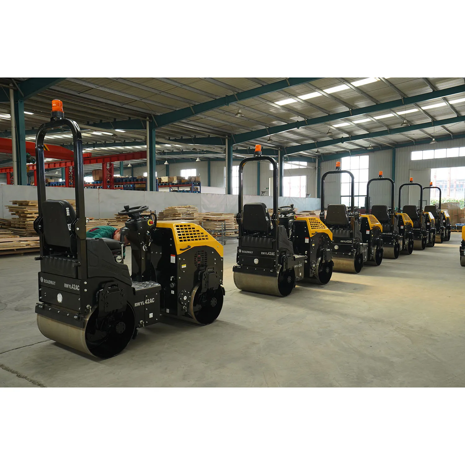 Factory Direct Sales Ride on Vibratory Roller Mini Road Roller for Sale