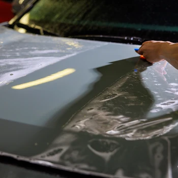 Glossy Transparent Self Adhesive Self Healing 7.5mil 10 Years Warranty TPU PPF Car Body Protection Film