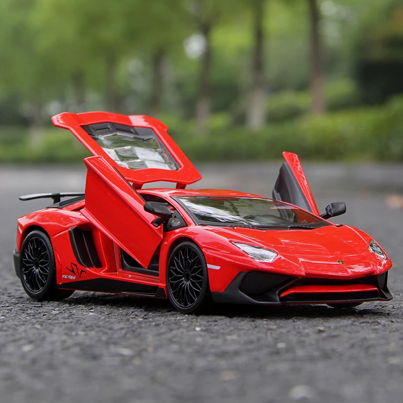 Bburago 1:24 Lamborghini Aventador LP750-4 Model Car Static DieCast  Vehicles Model Toys Diecast Voiture
