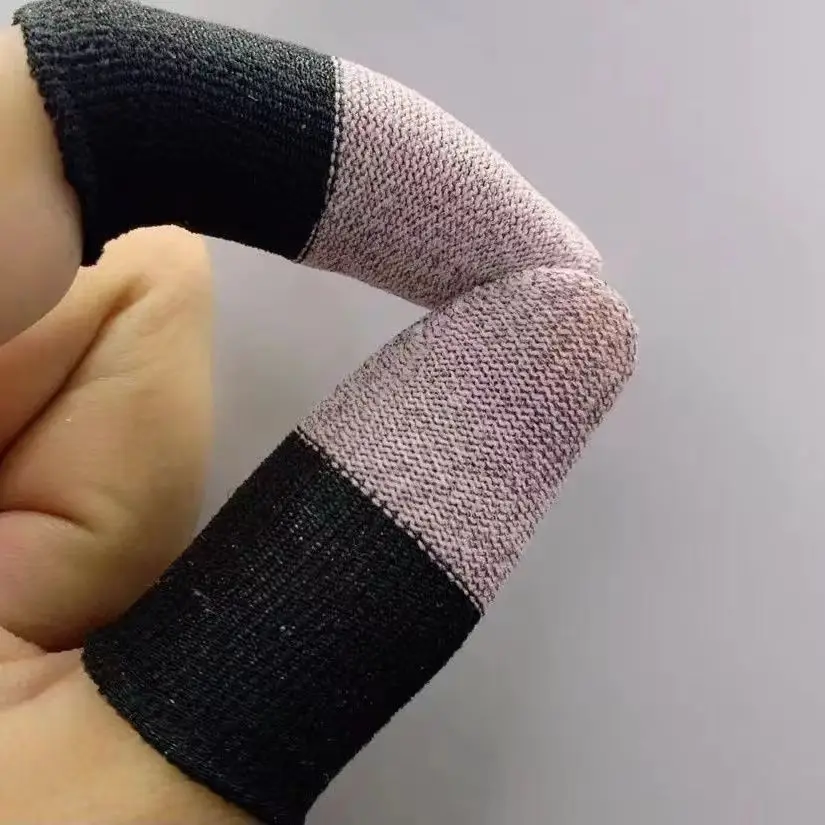 Ultra Thin Breathable Anti-Sweat Finger Cots for PUBG/COD Mobile, Smooth Touch Sensitive aperçu 6