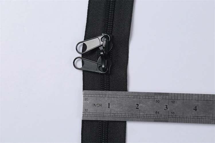 Double Layer Sbs8# Double Slider Factory Customized High Quality Nylon Anti-theft Lock Hole Puller Zipper for Luggage Bags