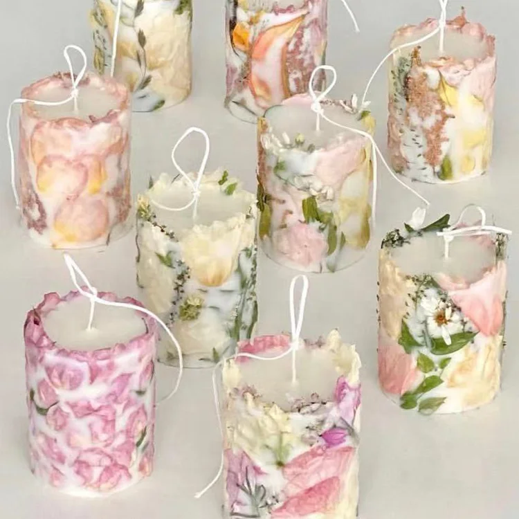 Handmade Romantic Dried Flower Pillar Scented Candles Rose Soy Wax