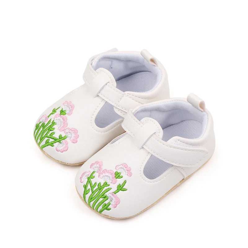 Spring and Autumn Baby Shoes Soft Soled Toddler Shoes for Girls 0-1 Year Old Baby Embroidered Princess Small Leather Shoes supplier