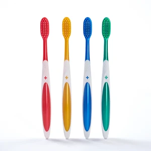 Manufacturer Factory's Hot Selling Large Handle Adult Plastic Toothbrush Custom Logo Soft Bristle Biodegradable Disposable