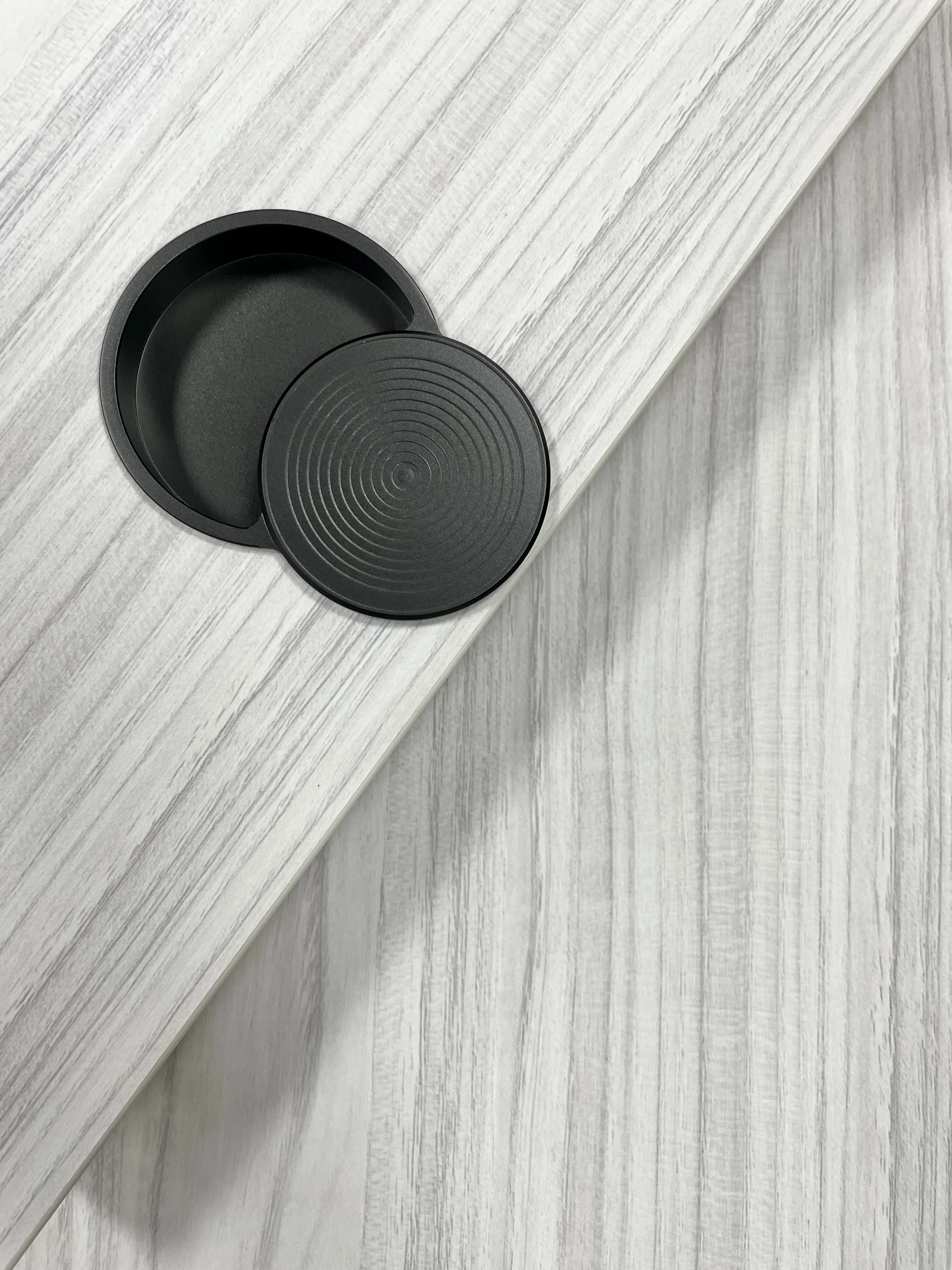 New Aluminum Classic Modern Bedroom Bathroom Drawer Cabinet Pull Handle Rectangular Door Knobs China Kitchen Cabinet Customized