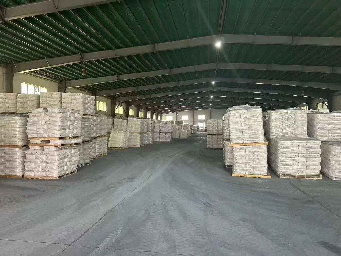 Factory Supply Shellac CAS 9000-59-3 with Best Price Shellac 100% Natural Shellac Flakes Products