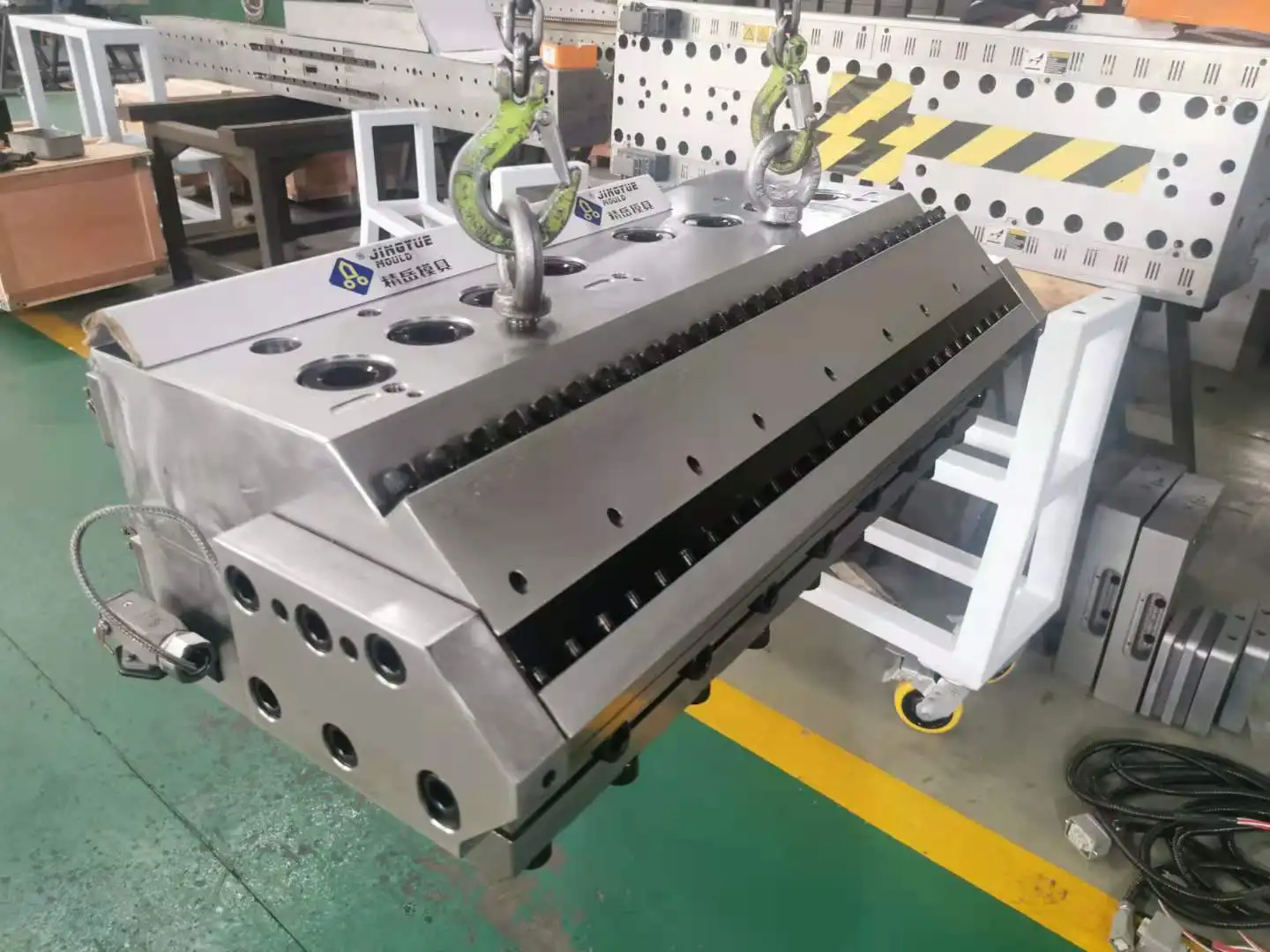850mm HDPE LDPE Sheet T Die Head Extrusion Mold for  Plastic Sheet PP PE Sheet Extruder Line