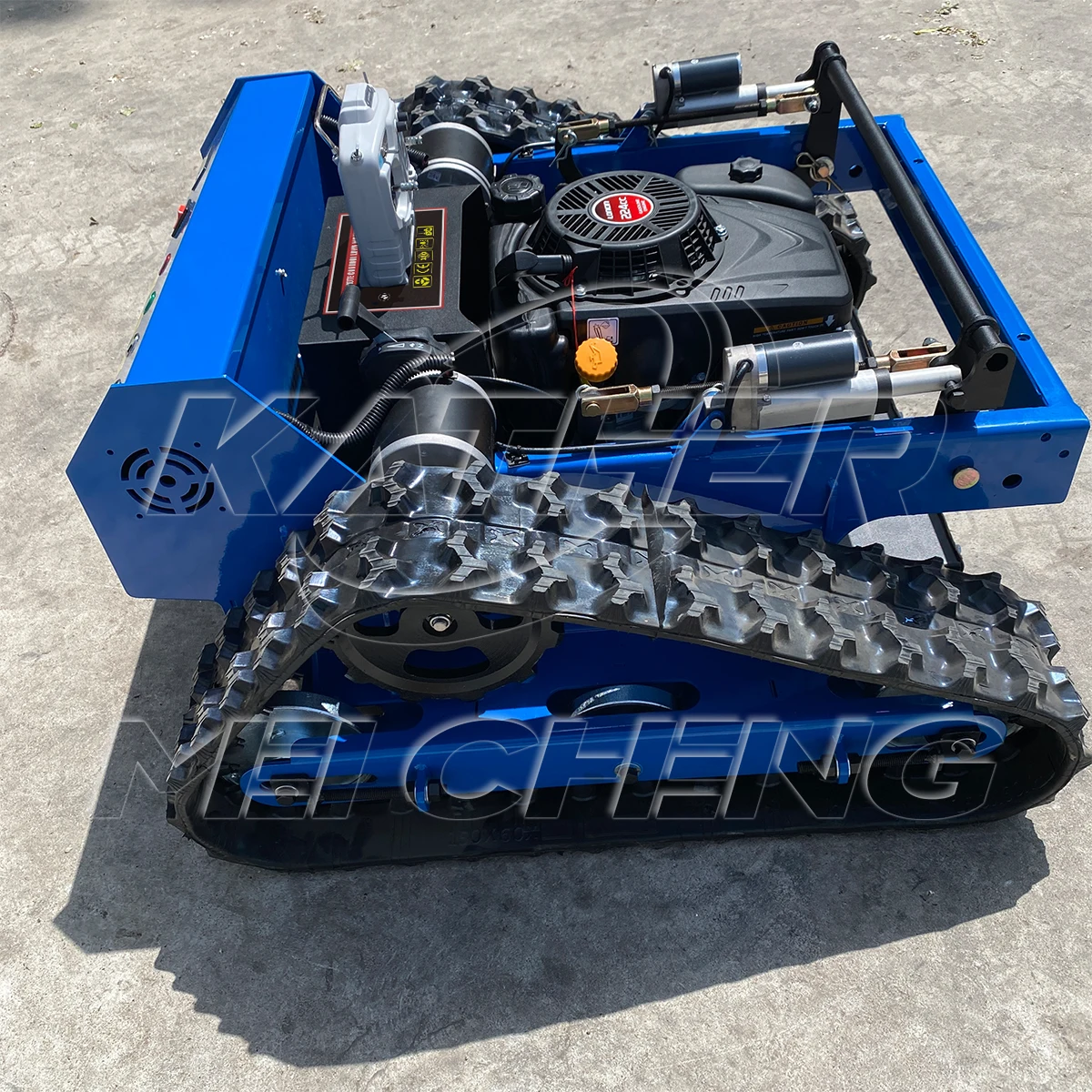Remote Control Gasoline-Engine Driven Lawn Trimming Machine Electric/Recoil Start Source for Municipal Landscaping Grass Cutting