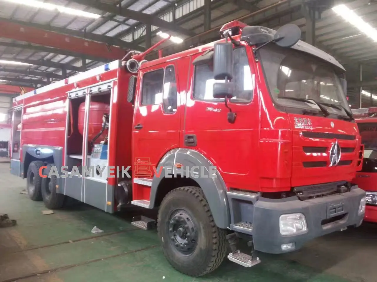 Beiben 6*6 аварийный сухой порошок Пожарная машина спасательный автомобиль для