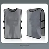 Avec ceinture uniforme gris argenté