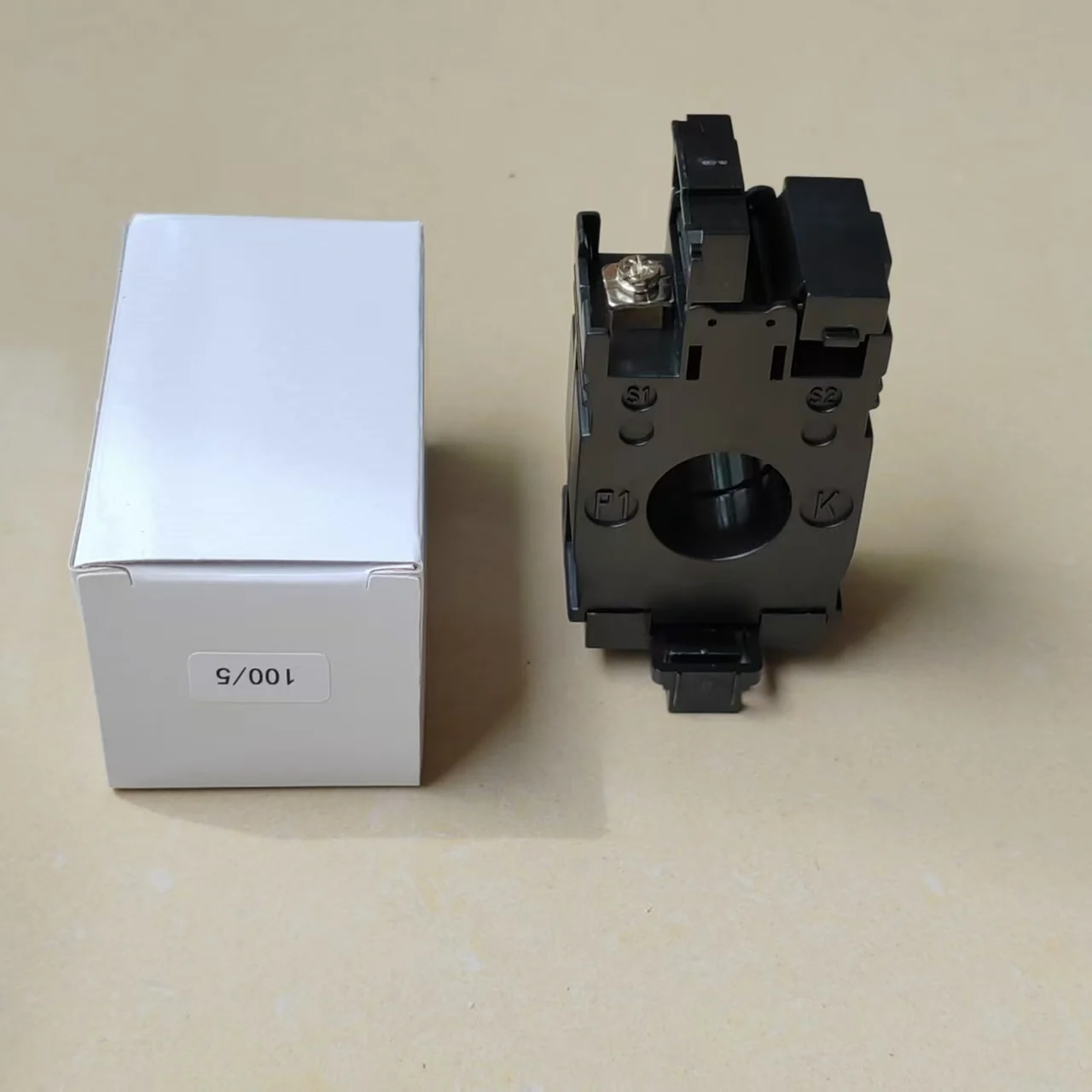 AF-20 200/5A Class 1.0 Low Voltage Transformers for Generator Use for Low Current