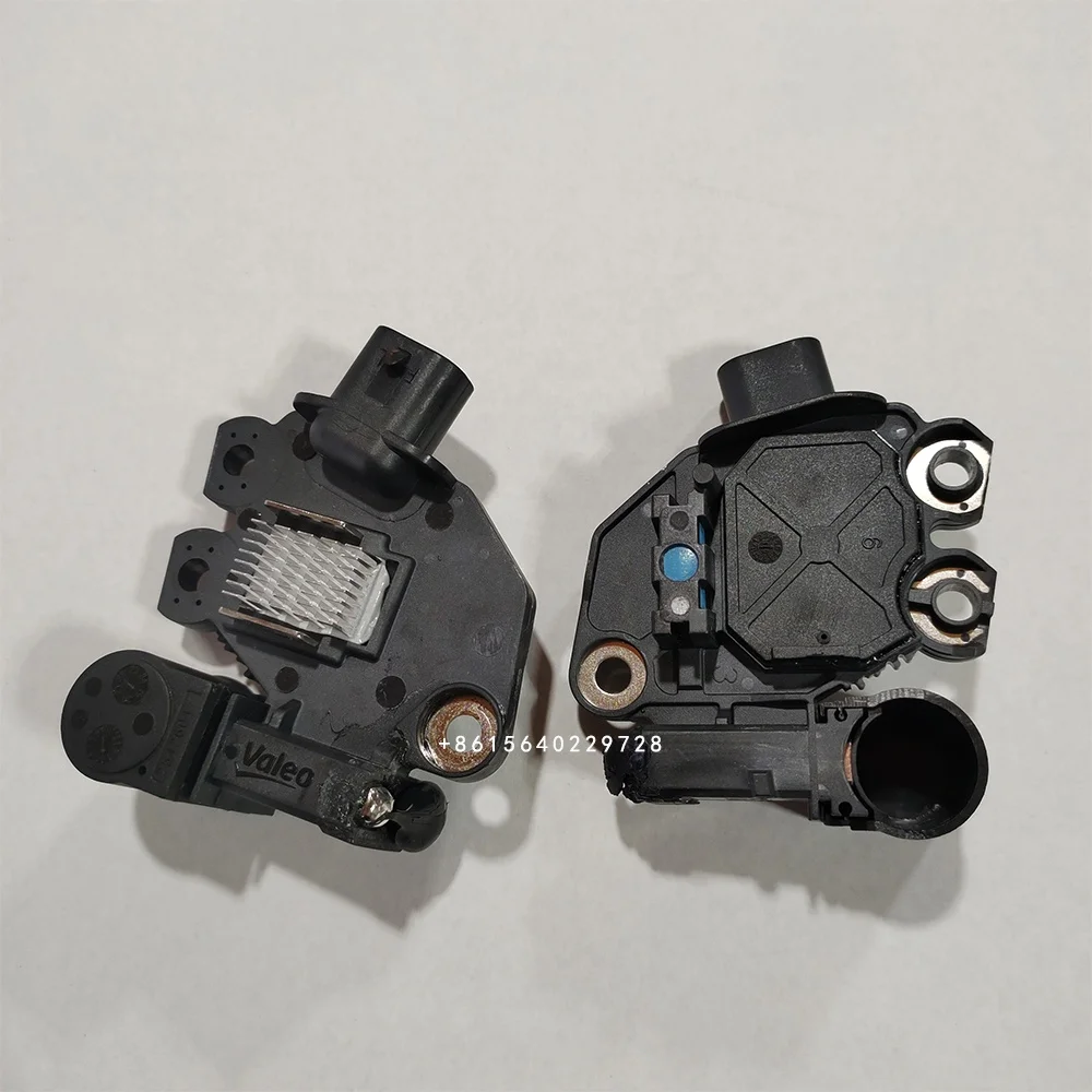 Car engine Generator parts 14V Alternator automatic Voltage  