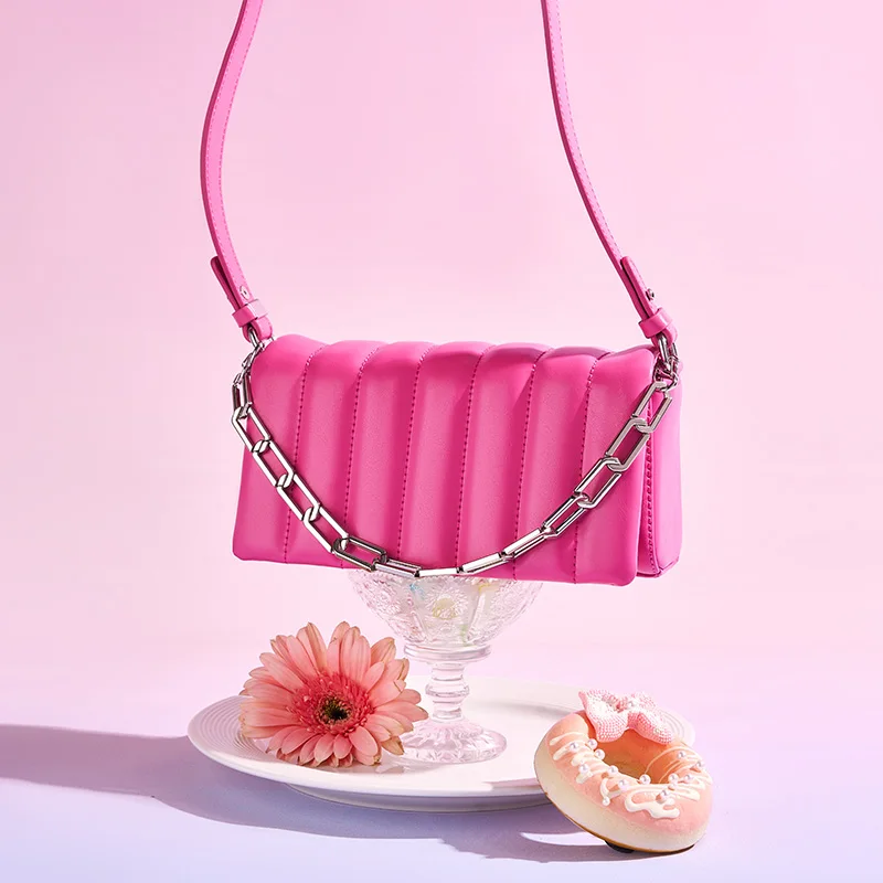 Hot Sale Customize Latest Design Fashion Leather Crossbody Hand Bag for Women’s Saddle Bag Lady Leather Crossbody Shoulder Bag