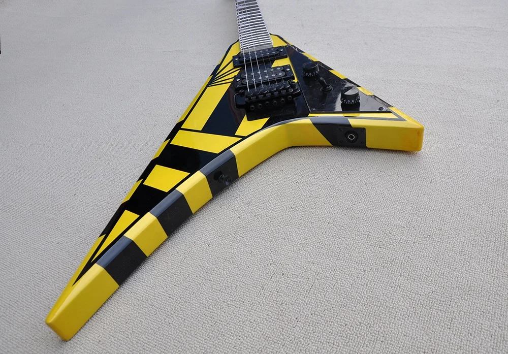 エレキギター V型 ブラック/イエロー Custom Black Electric Flying V Guitar - Right Handed, OEM