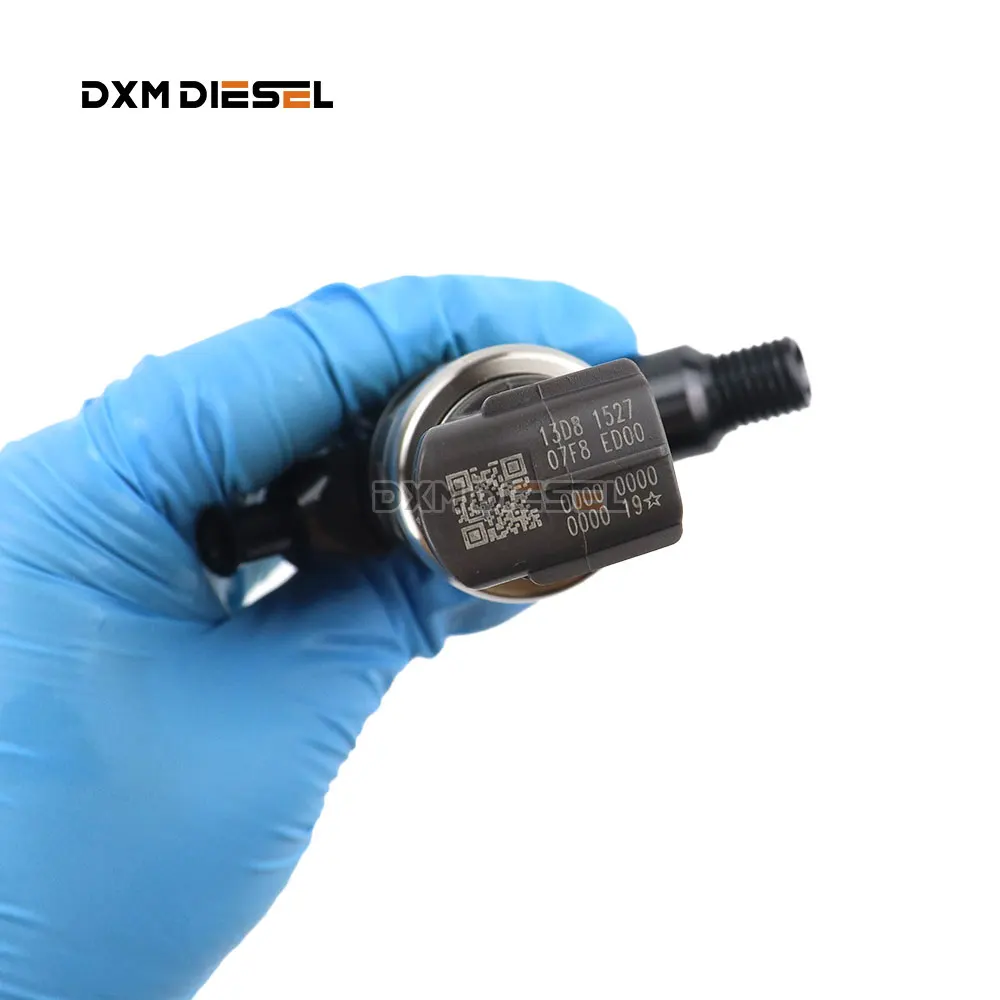 Fuel Common Rail injector 23670-30220 23670 30220 2367030220 Compatible with  Hilux Prado D4D 1KD-FTV details