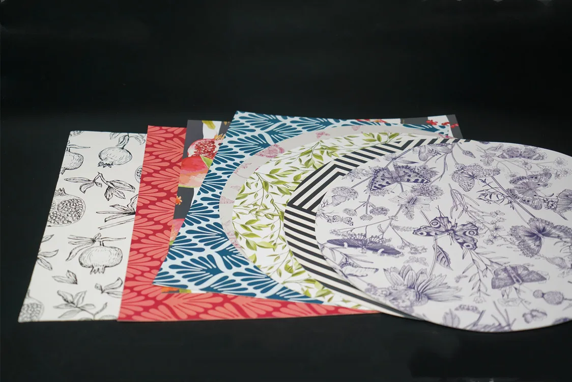 Custom Gloss Finish Round Paper Insert Acrylic Table Placemats And Coasters Multi Lucite