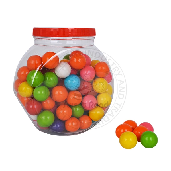 Жвачка в форме шара с фруктовым вкусом в бутылке