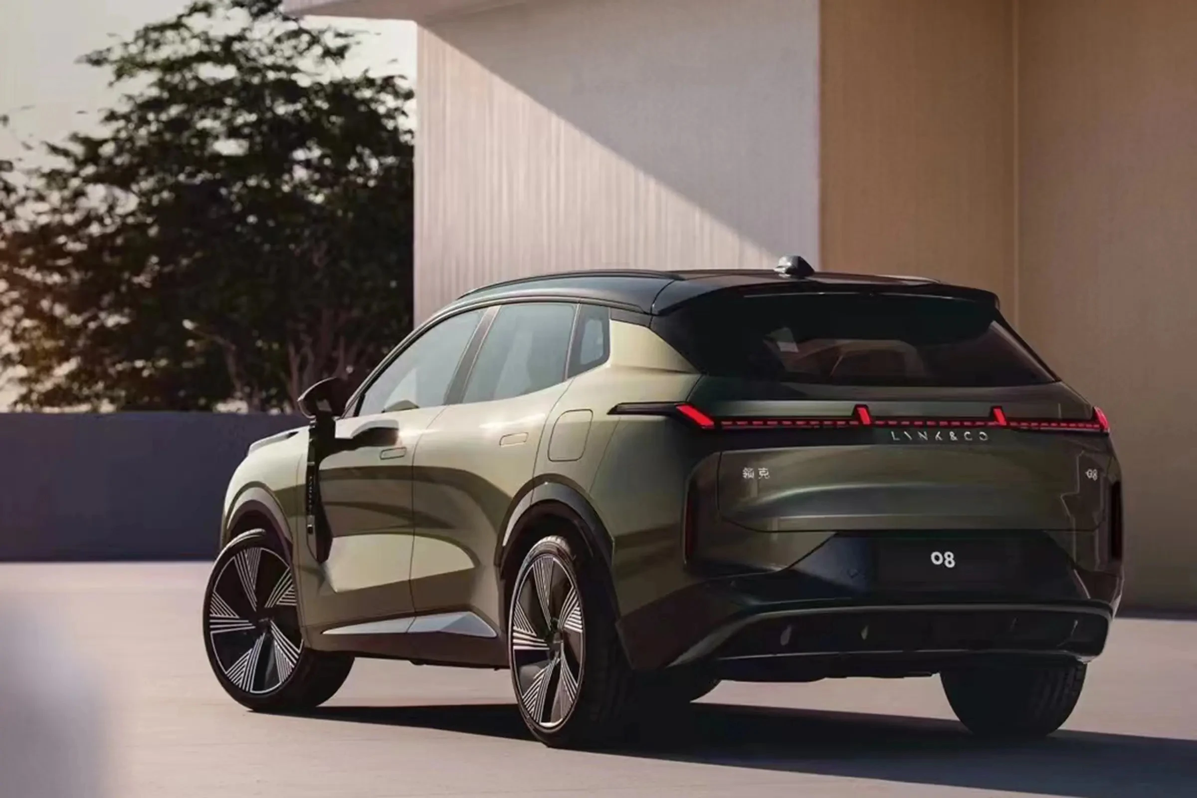 Mobil Lynk&Co 08 Em-P High Endurance 4 Wheel Drive 2023 Lynk Co 08 Ev yang Laris dan Modis