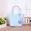 Bolsa individual azul [llevar con ambas manos]