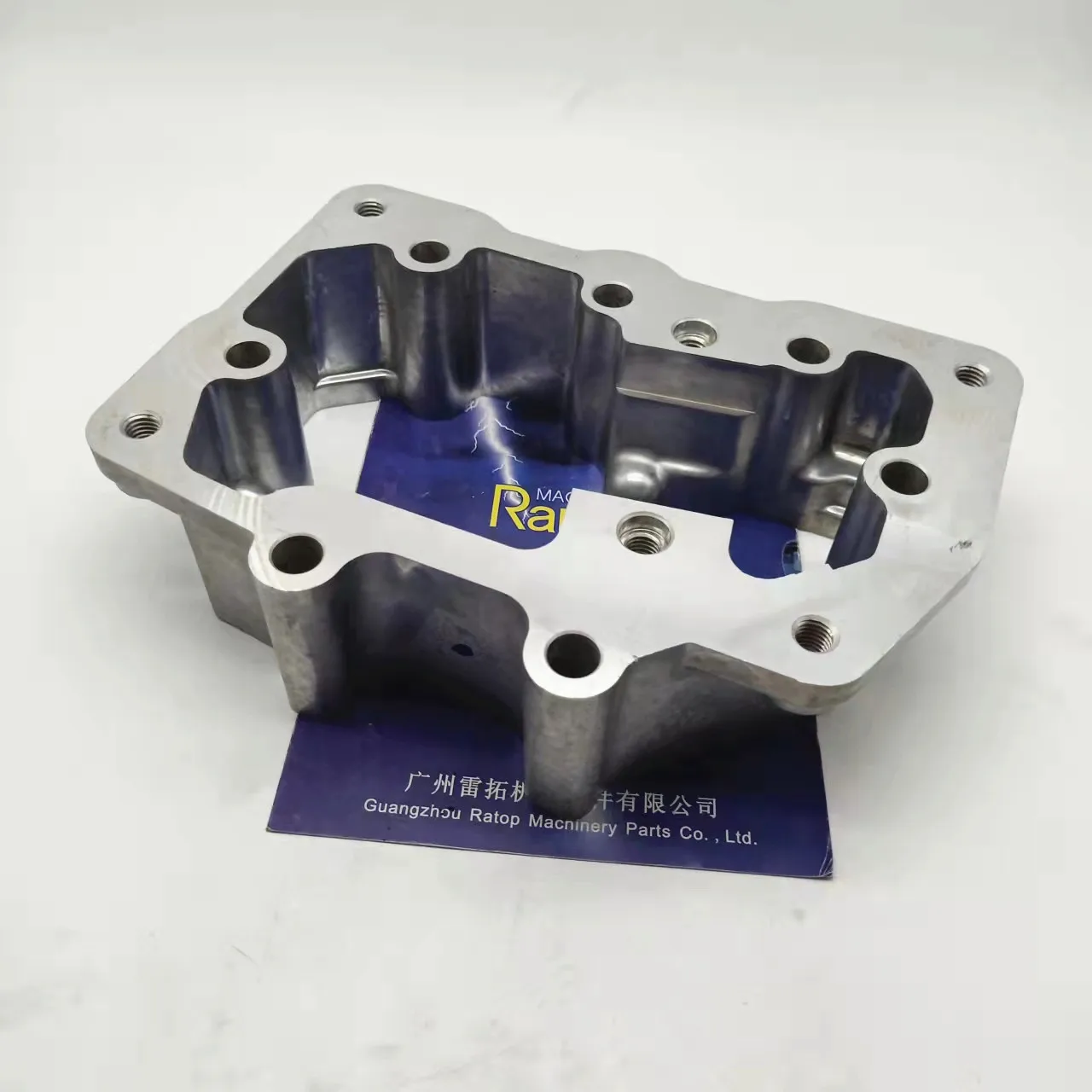 Die-Casting 6150-11-7110 6150117110 High Quality 6D125 Engine
