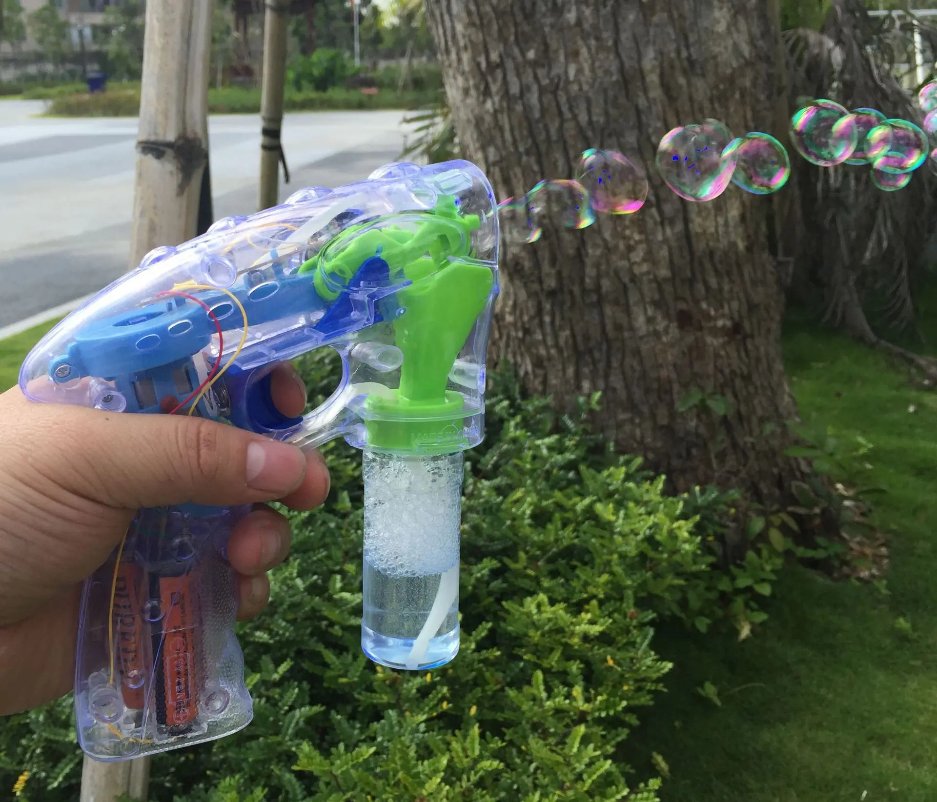 Helloworld Child Play Keep Popping Bubbles Minigun Gun Summer Outdoor Activities Huge Amount