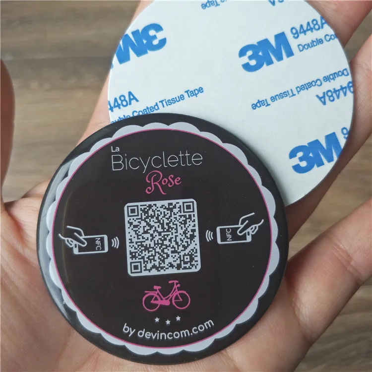 Customized 60mm Epoxy QR Code Menu NFC Tag 13.56MHz RFID Communication Interface Convenient Self Ordering Food in Restaurants