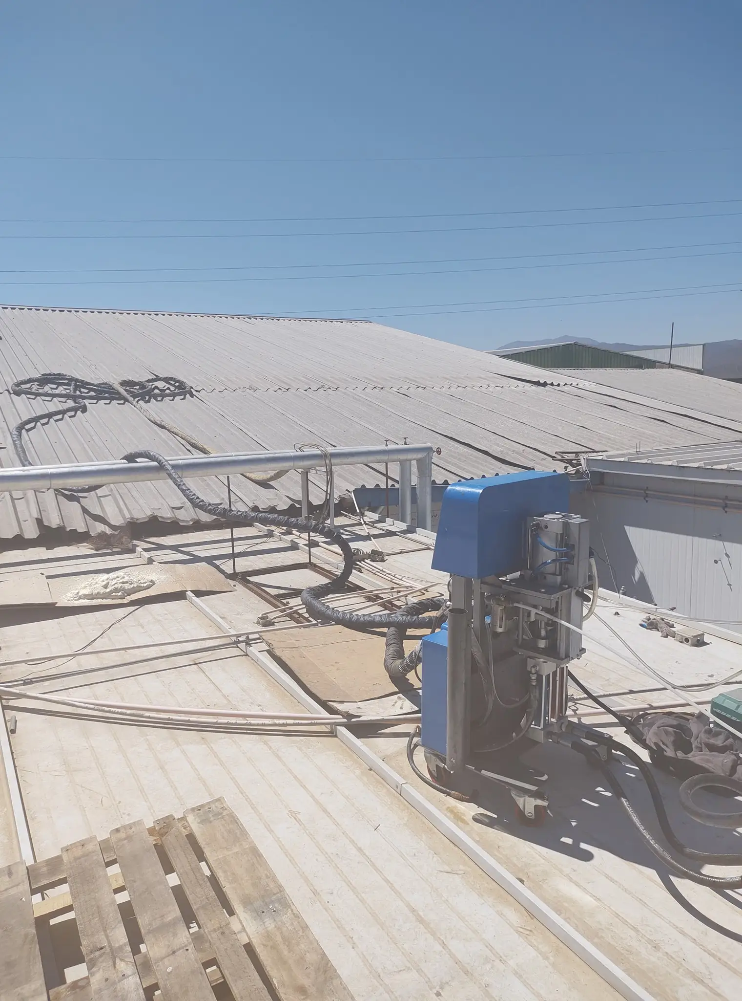 Reanin K2000 Two Component Pu Foam Spray Machine to Project for Making Polyurethane Foam