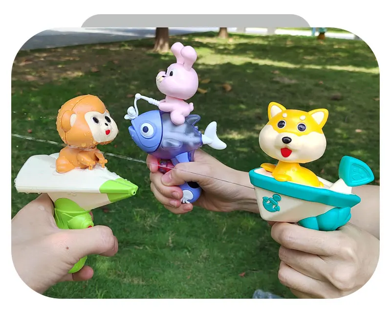 Novelty Quirky Manual Mini Water Gun Toys Shaking Head Animal Water Gun
