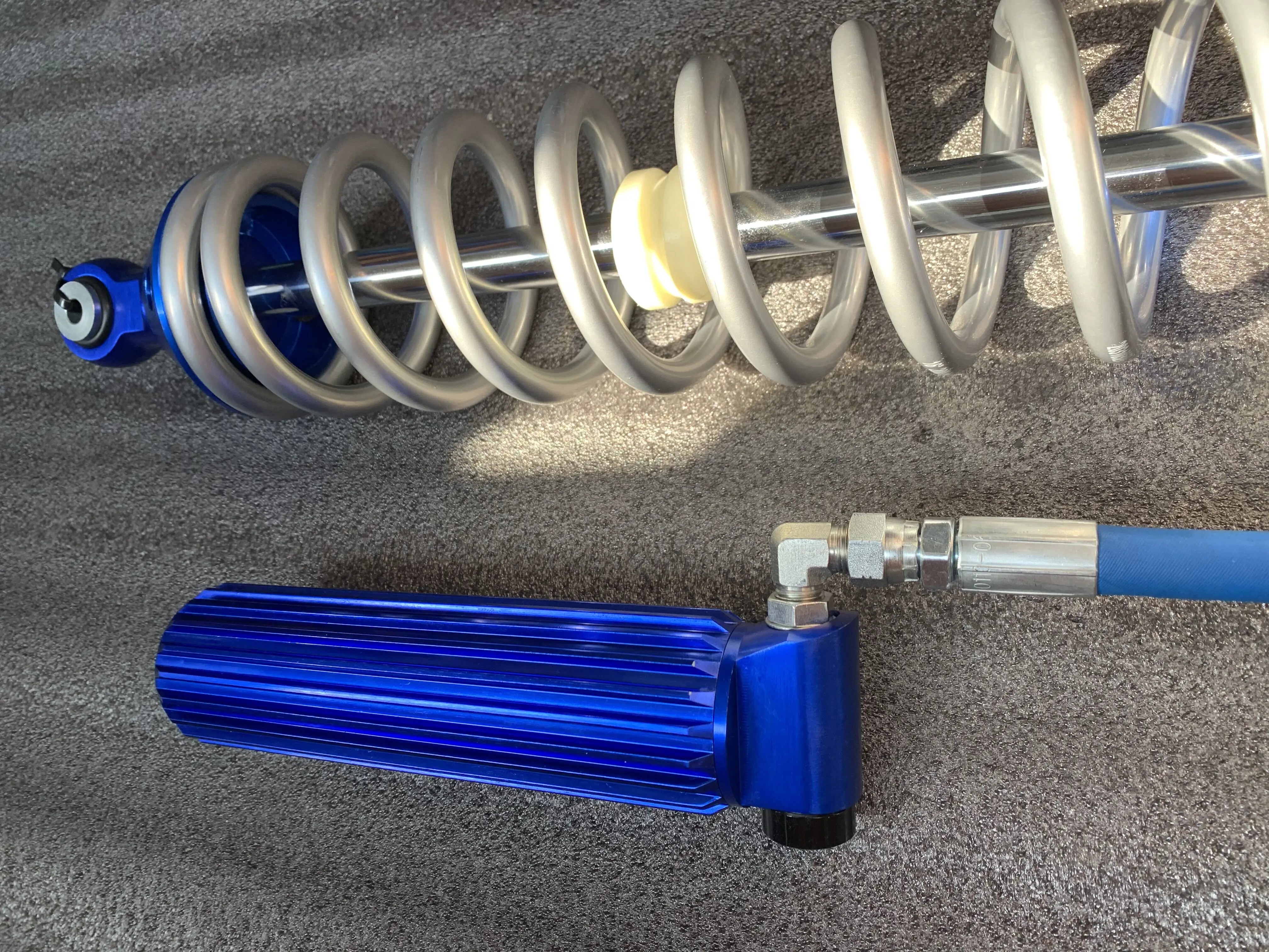 rikougen　4点セット Reizap Dual Speed Adjustment 4x4 Coil over Shock Absorbers