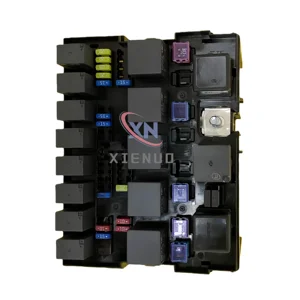 Applicable to Various Models of Chery Tiggo 8 Front Fuse Box Assembly, Tiggo 8 Fuse Box 807000086AA, Etc.