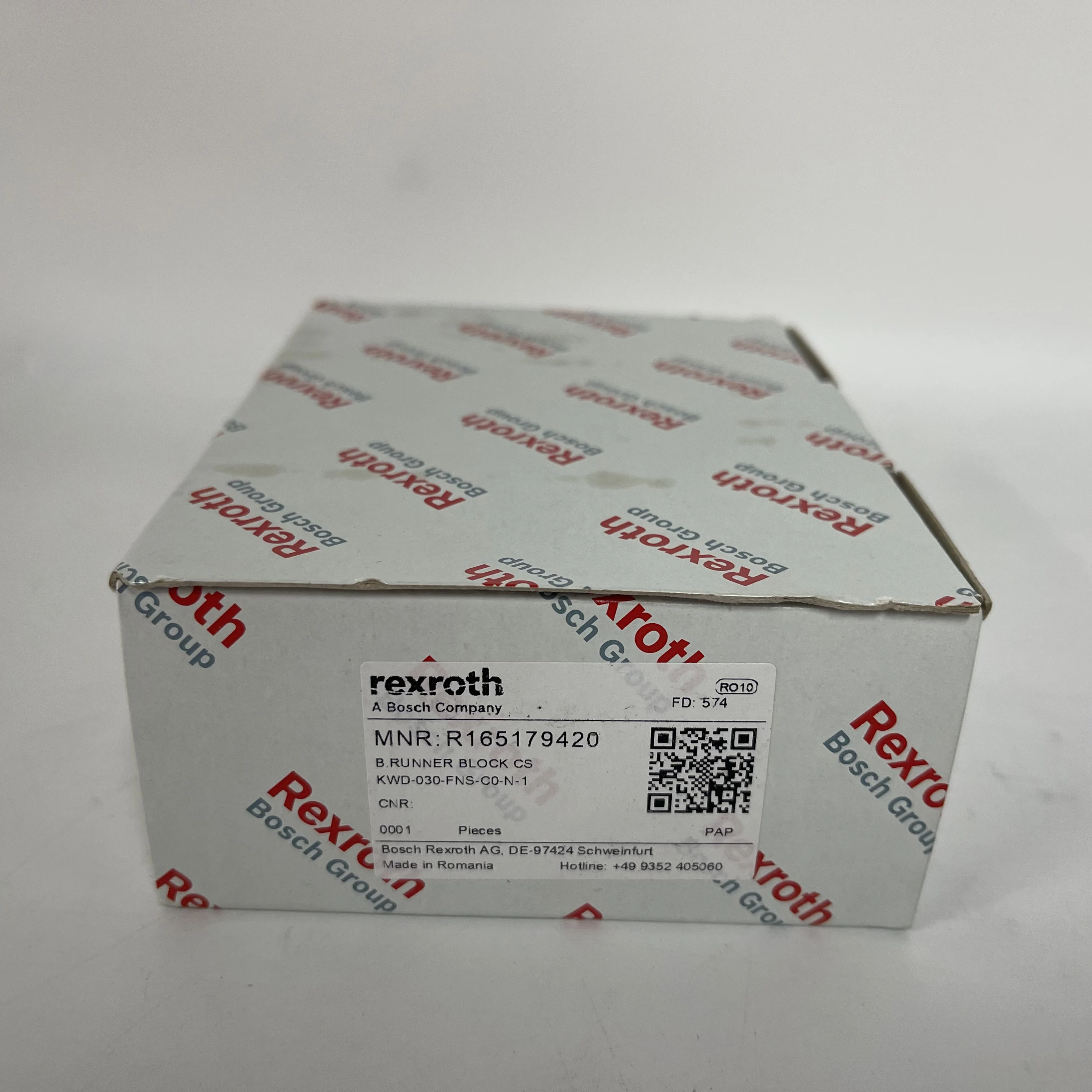 Rexroth Linear Runner Block R165179420 KWD-030-FNS-C0-N-1 