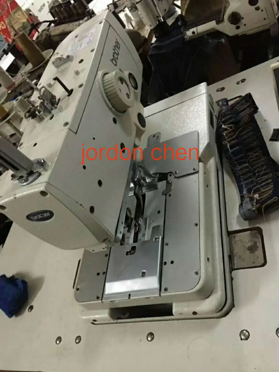 HIGH SPEED COMPUTER BUTTON EYEHOLING SEWING MACHINE BROTHERS 981 MADE in JAPAN USED BROTHERS 981 SUIT BUTTONHOLE SEWING MACHINE