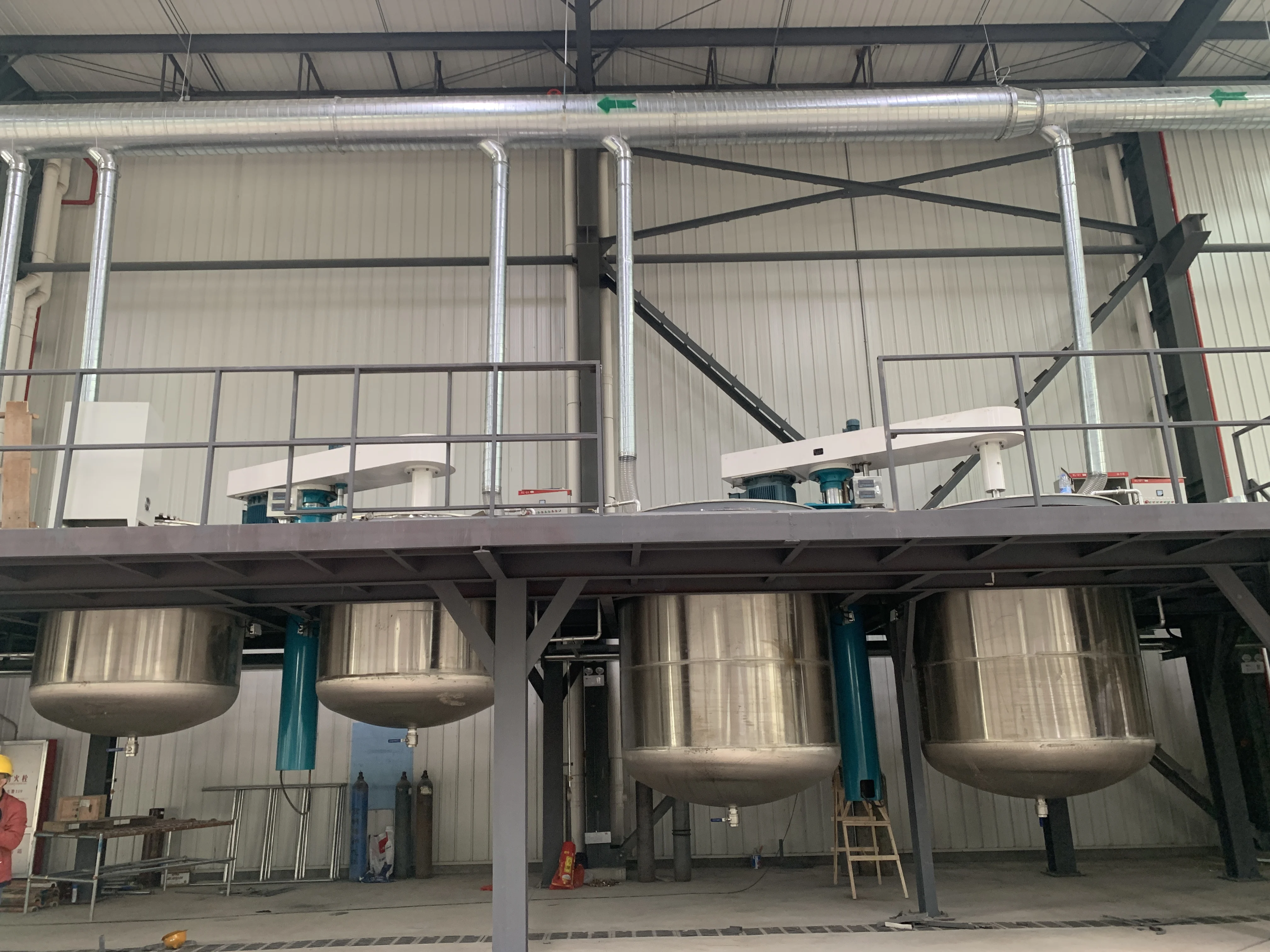 One Machine Two Mixing Tanks High Speed Automatic Grinding and Fertilizer Paint Dispersing Machine