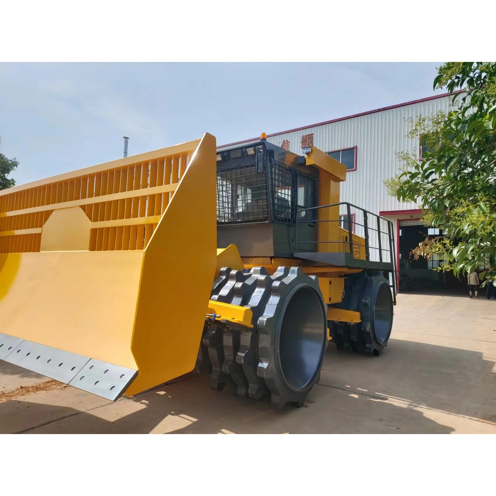 Seawell 10 Wheeler 8 Cubic Meter Compactor Garbage Truck