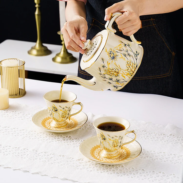 Tetera De Cerámica Taza De Té Conjunto Estilo pastoral Norte Café Y  Platillo , De La Tarde , Pequeña Flor De Casa Fresca