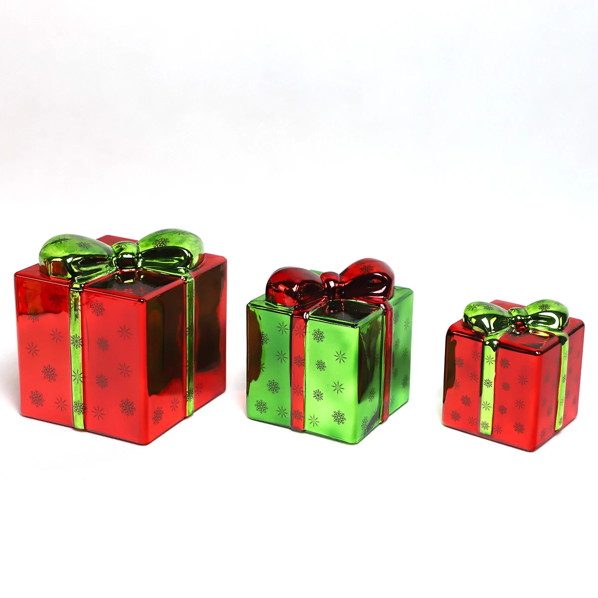 RED & GREEN Lighted gift boxes Christmas decoration 3 assorted decorative hand blown glass present LED light with 6/18 TIMER