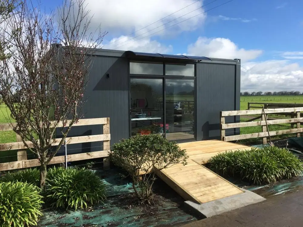 China Quality Control 40FT Stackable Quick Assemble Mini Removable Fitted Portable Homes 2 Bedroom Container House for Sale
