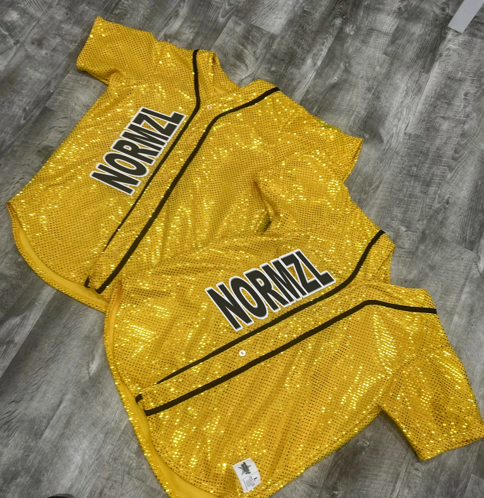 Team Low Moq Custom Design Sports Cheerleading Shiny Fabric Cheerleader Baseball Shirts Normzl Oem logo Cheer Jersey
