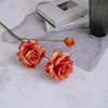 Naranja rojizo