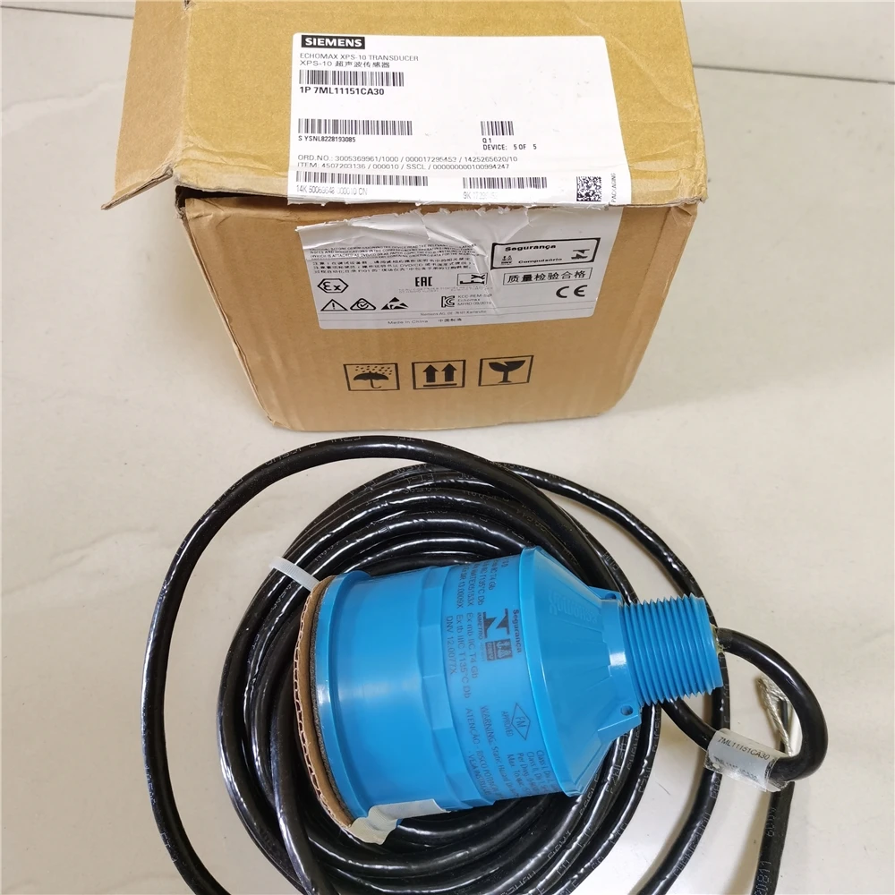 Siemens Echomax Xps Ultrasonic Level Transducer Echomax Xps Xps Xps Ultrasonic Sensor