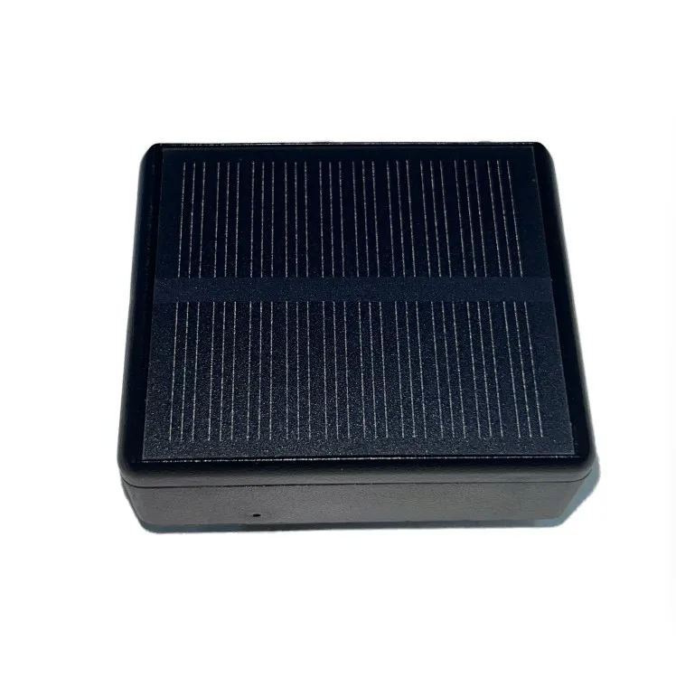 China Waterproof  Self Charging GPS Tracking Device Cow Solar GPS Tracking Chip Tracker for Cow Sheep