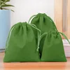 Peluche corto verde