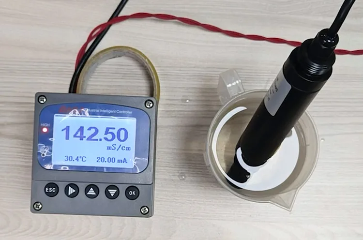 EC206F Digital Four-Probe Conductivity Sensor Conductivity Electrode with RS485 Output