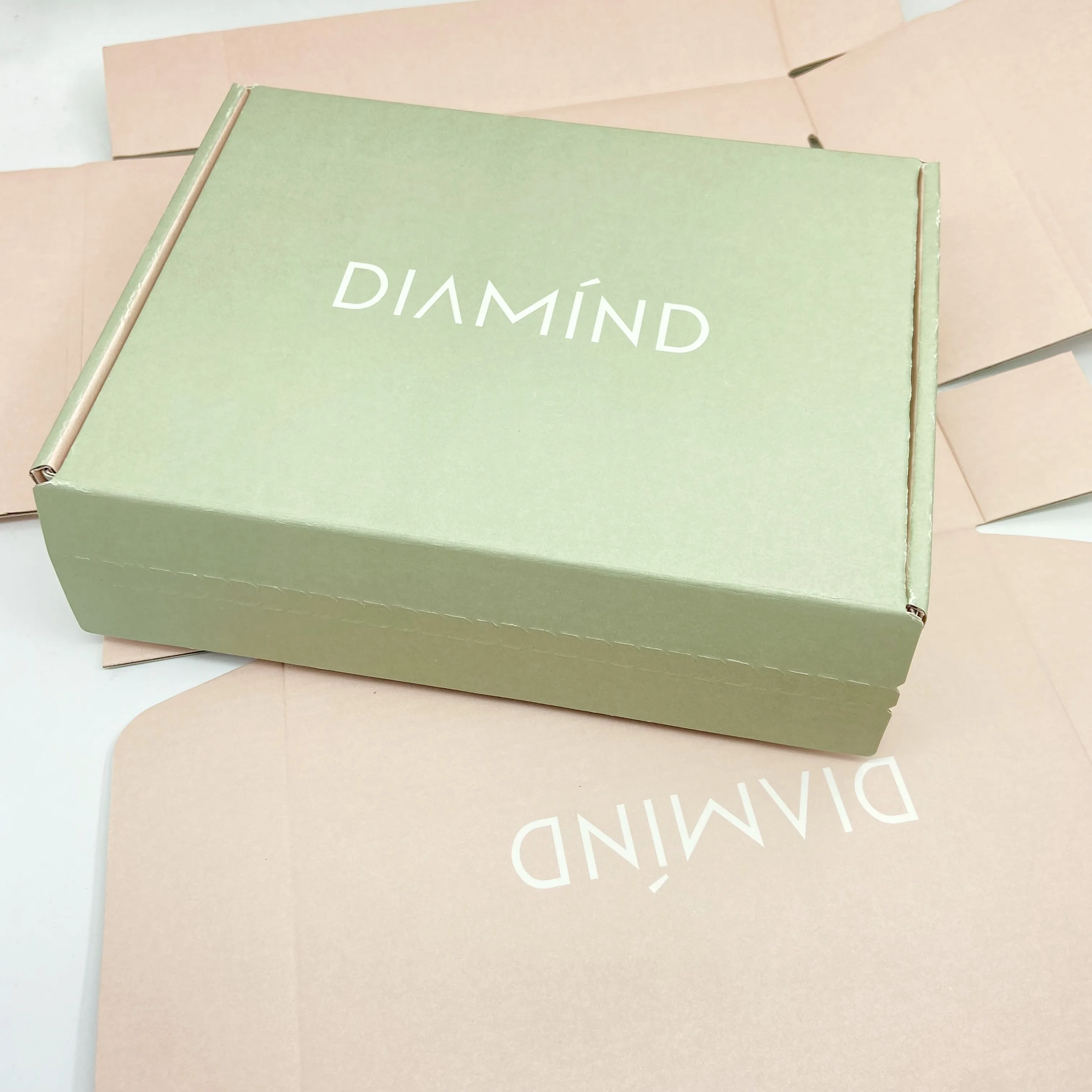 Custom Printed E Flute Packaging Box Corrugated Cardboard Shipping Mailer Colorful Literature Mailer Box