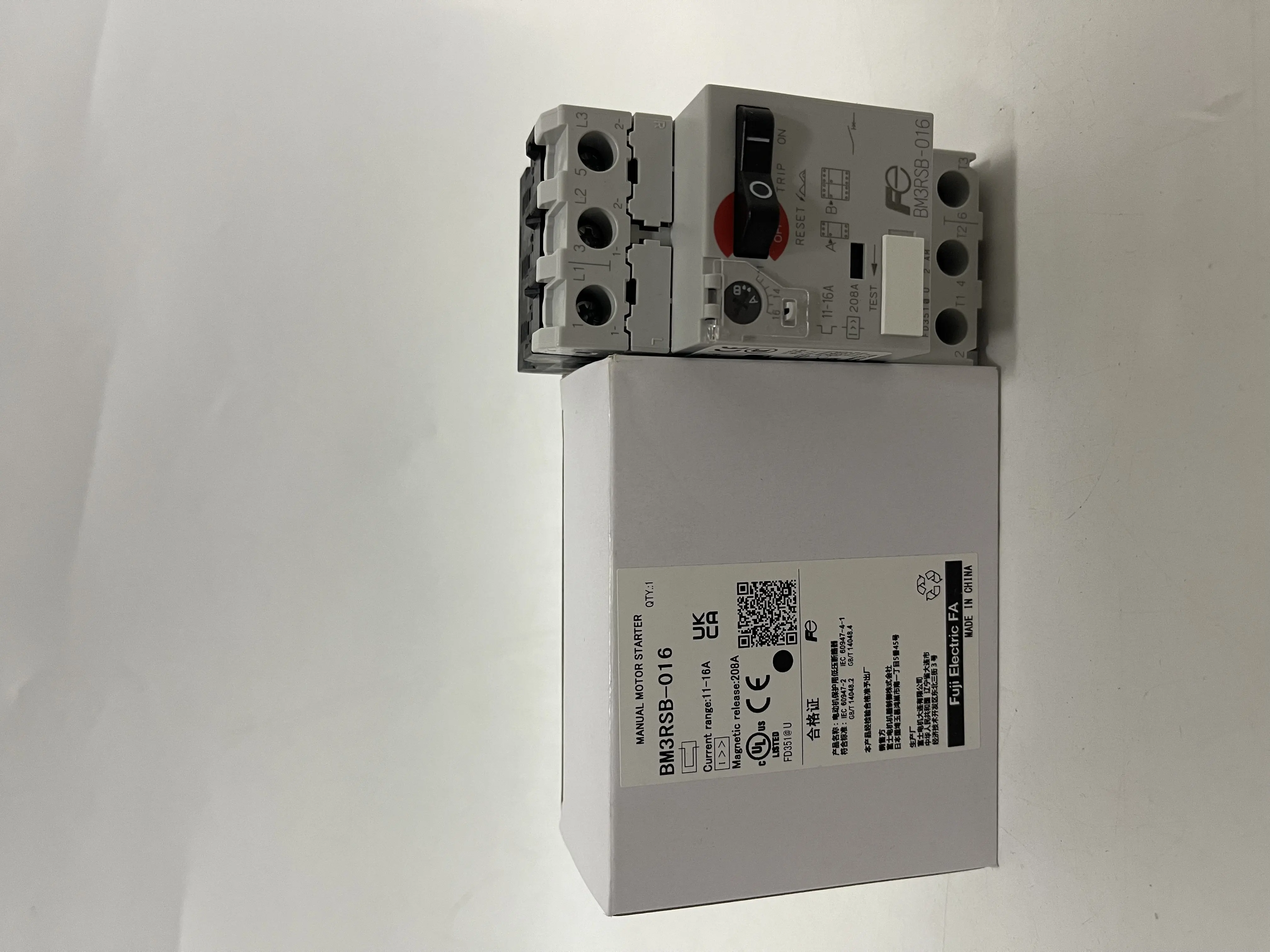 Fuji Manual Motor Starter BM3RSB-016 Fuji Manual Motor Starter BM3RSB-016