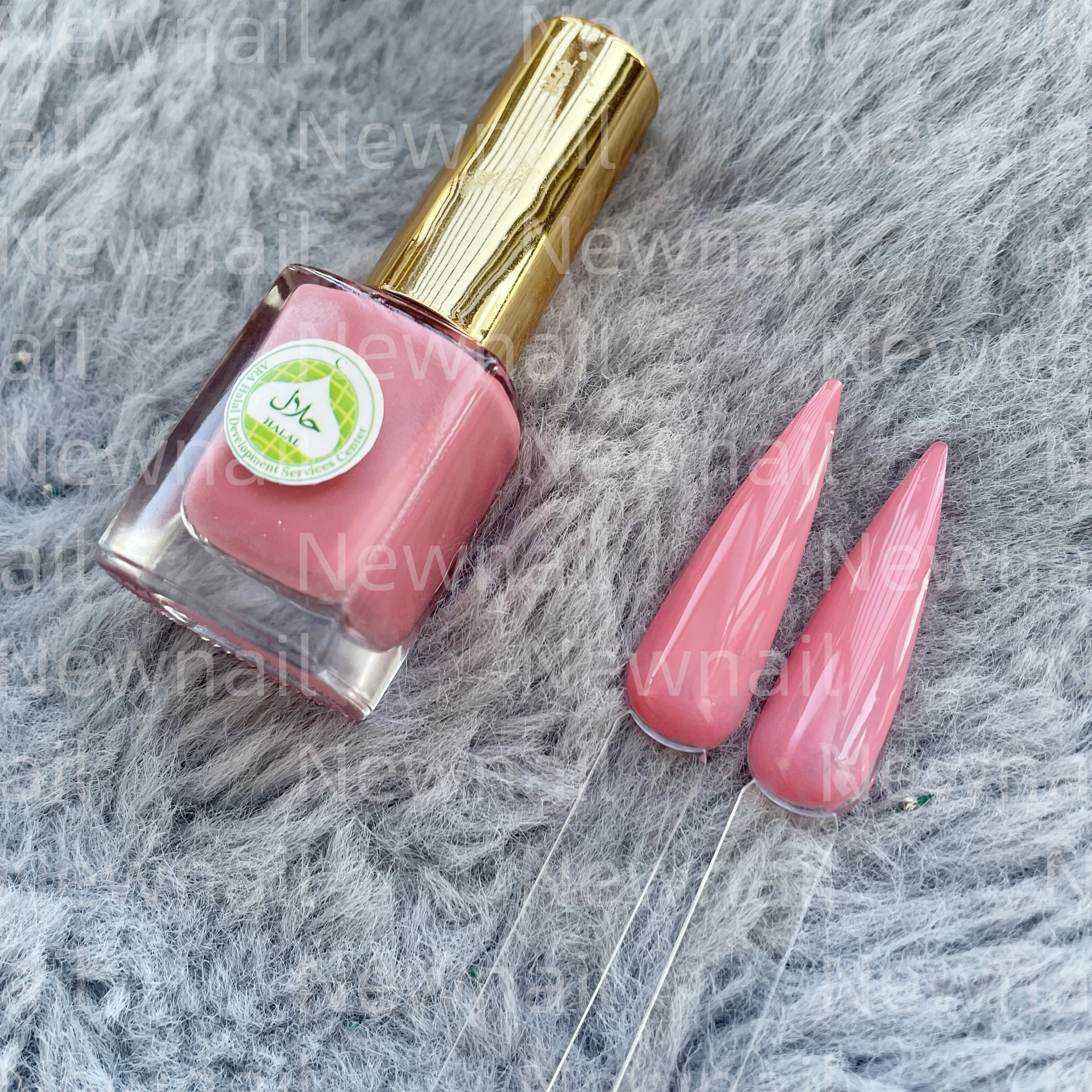 Водостойкий лак для ногтей с высоким содержанием пигмента 135 цветов