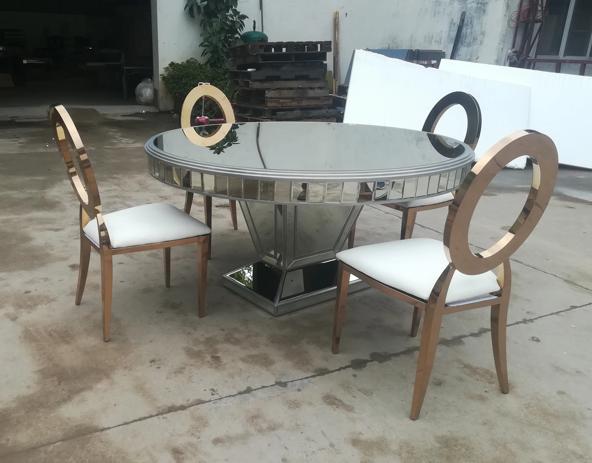 round mirrored dining table