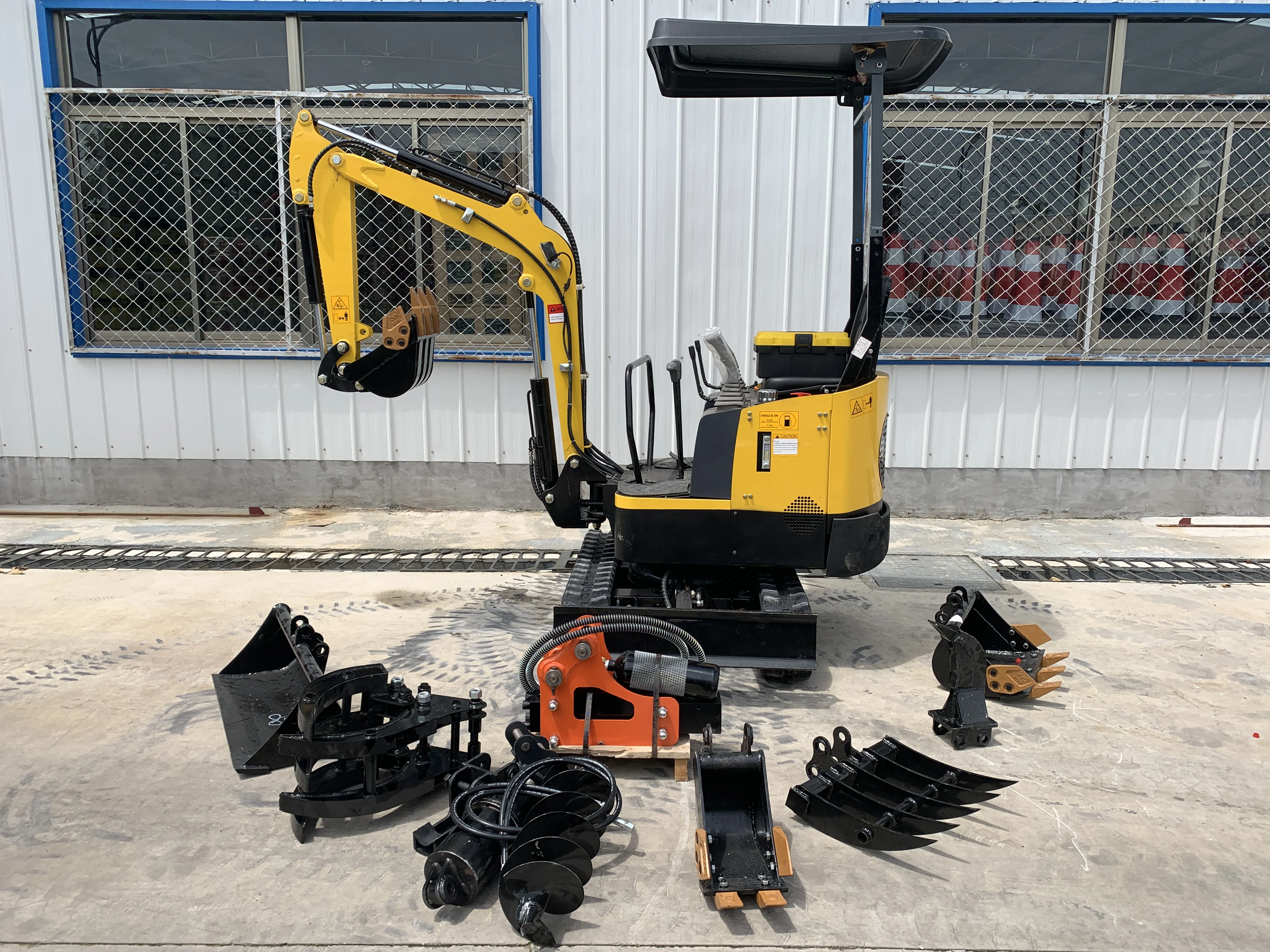 Best Chinese Mini Excavator Small Excavator Price Miniature Excavator for Sale