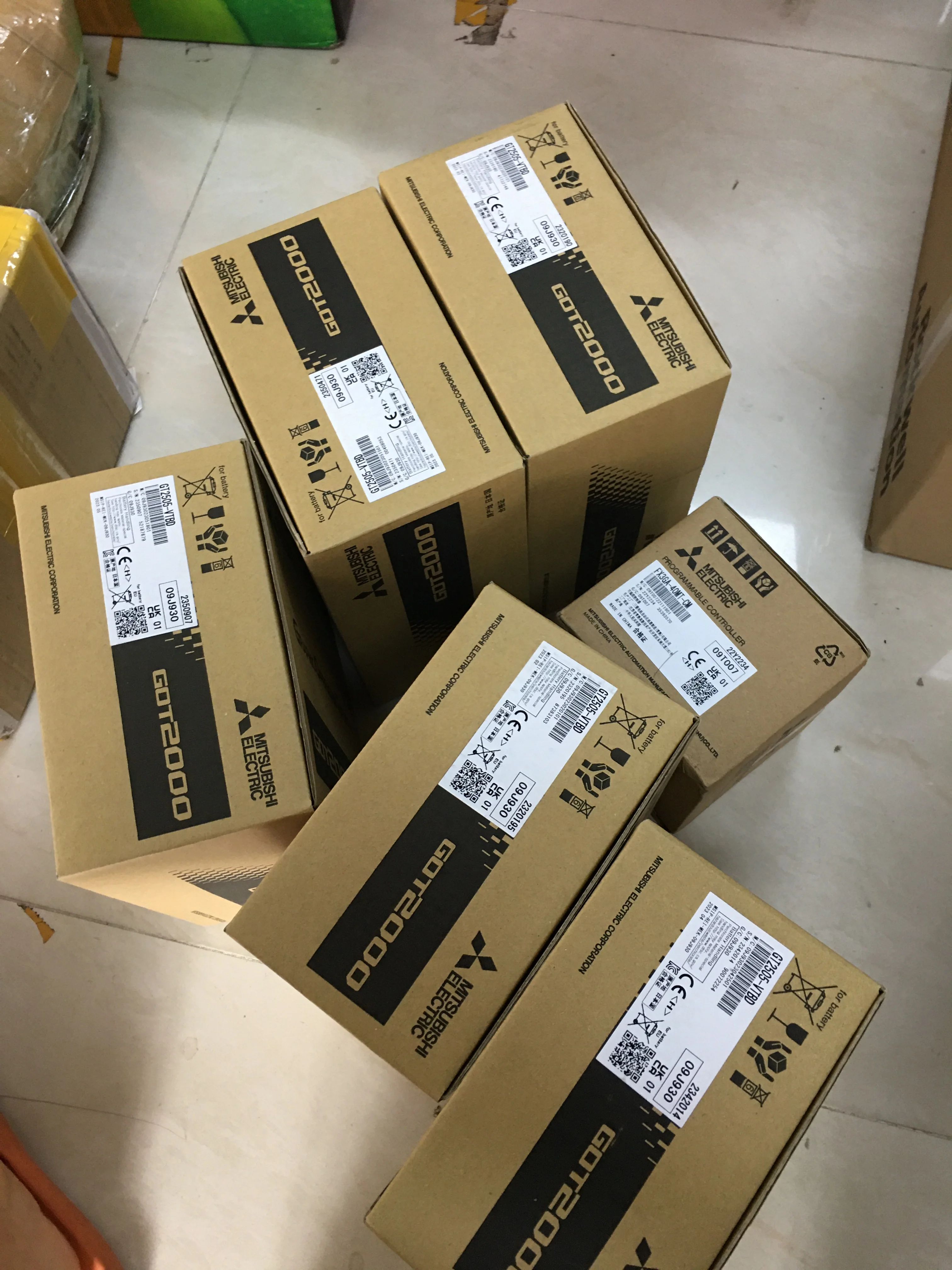 Mitsubishi HMI touch screen GT2505-VTBD Mitsubishi HMI touch screen GT2505-VTBD