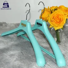 Fashion Display Brand Plastic Boutique Garment Clothes Store Hangers
